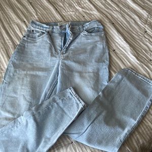Abercrombie and fitch the 90s slim straight ultra hi rise jeans
